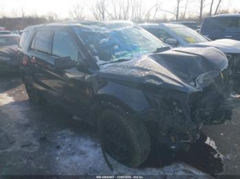  Salvage Ford Utility Police Intercepto