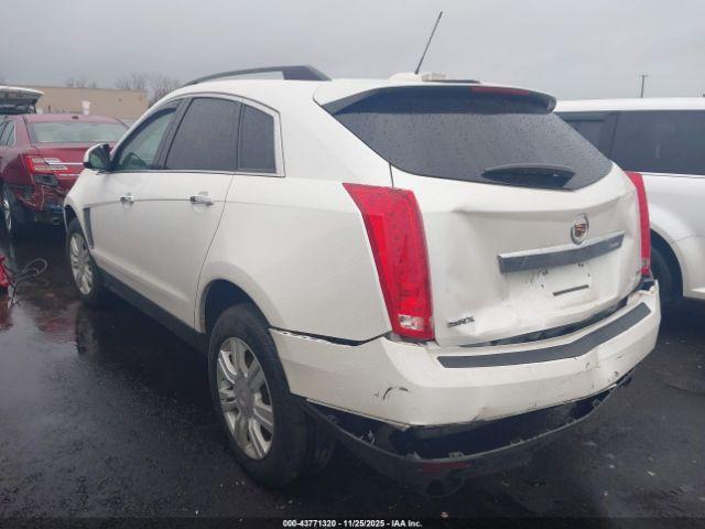 Cadillac SRX Standard Image 3