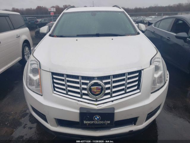 Cadillac SRX Standard Image 8