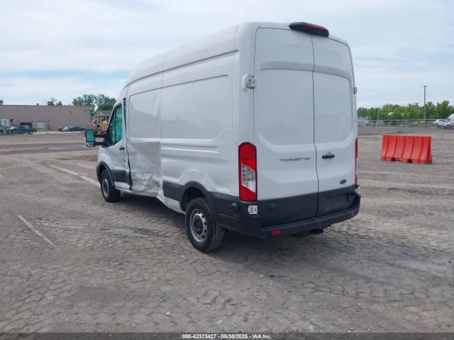 Ford Transit Image 3