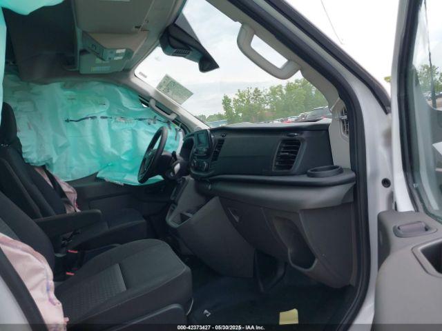 Ford Transit Image 7