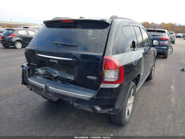 Jeep Compass High Altitude Edition Image 17