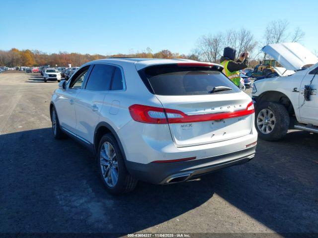 Lincoln MKX Reserve Image 4