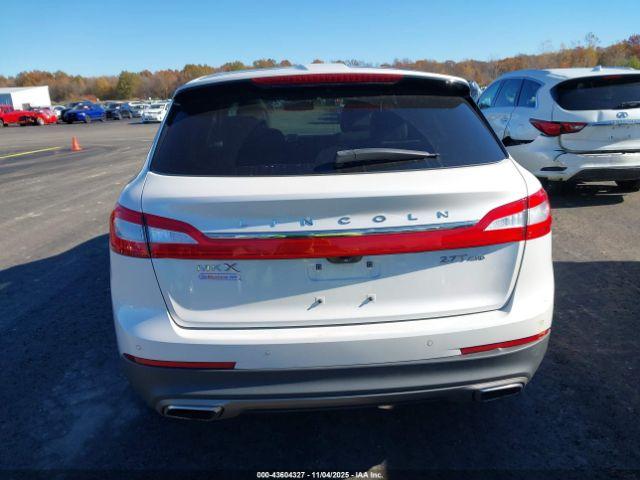 Lincoln MKX Reserve Image 13