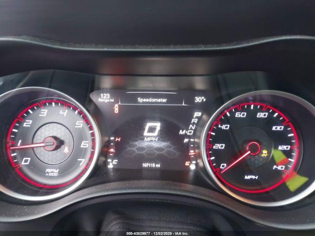 Dodge Charger Se Image 12