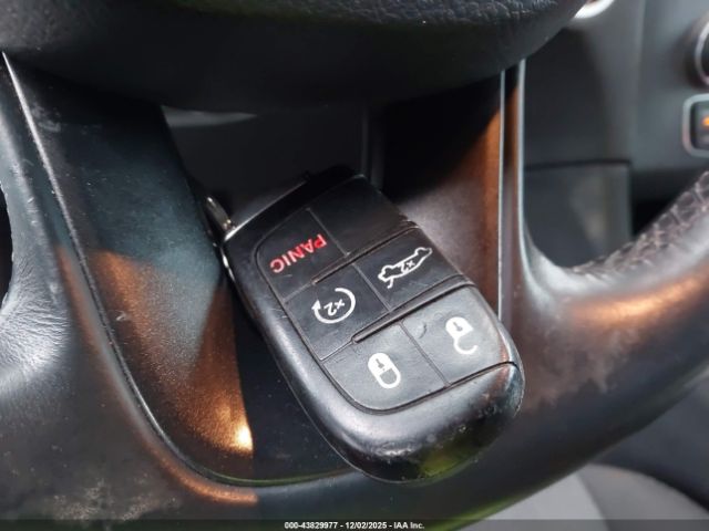 Dodge Charger Se Image 10