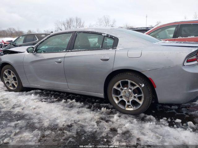 Dodge Charger Se Image 6