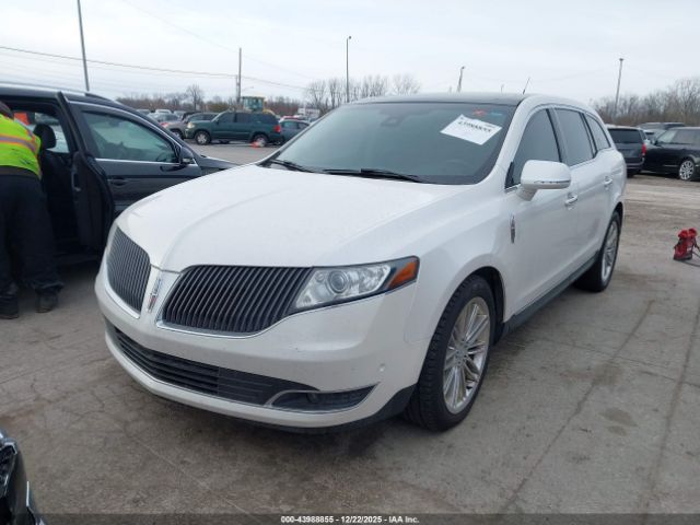 Lincoln MKT Ecoboost Image 6