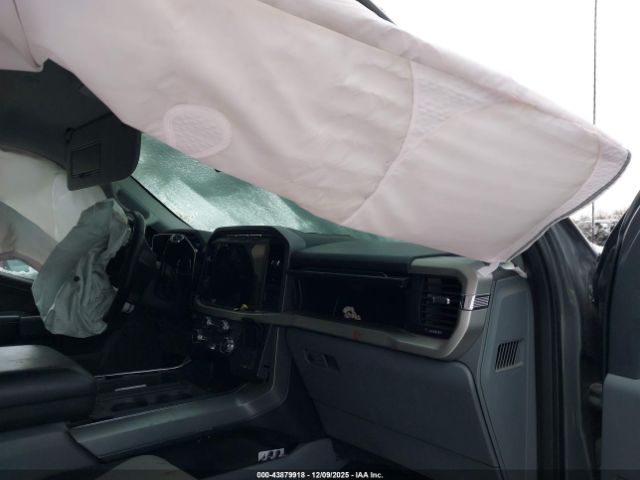 Ford F-150 Xlt Image 6