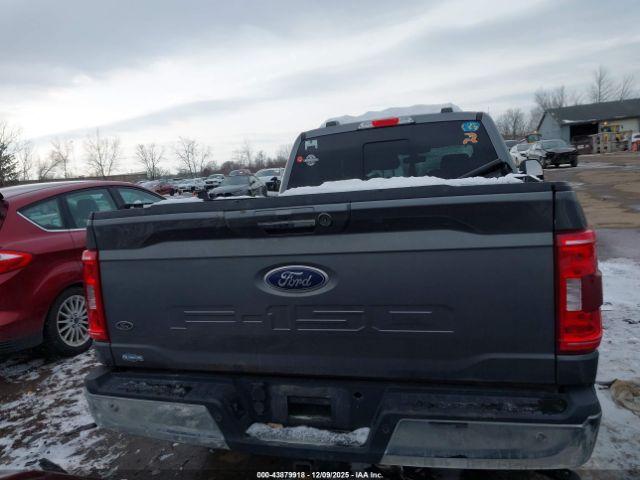 Ford F-150 Xlt Image 14
