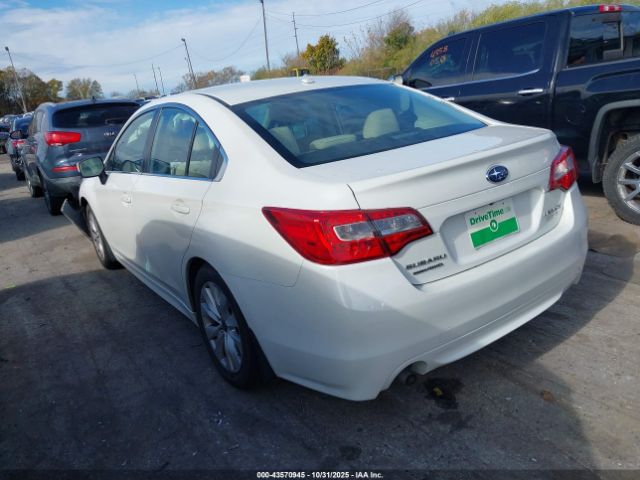 Subaru Legacy 2.5i Premium Image 12