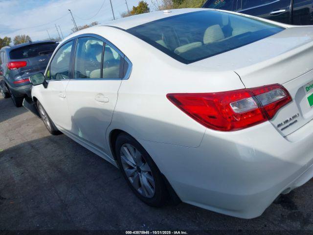 Subaru Legacy 2.5i Premium Image 8
