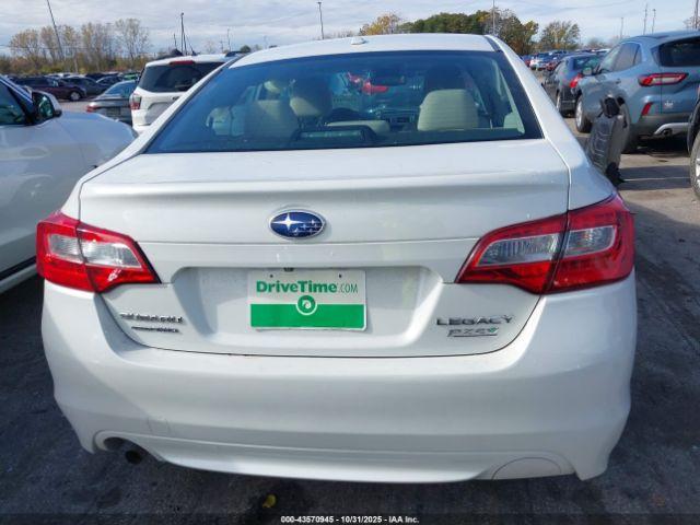 Subaru Legacy 2.5i Premium Image 9