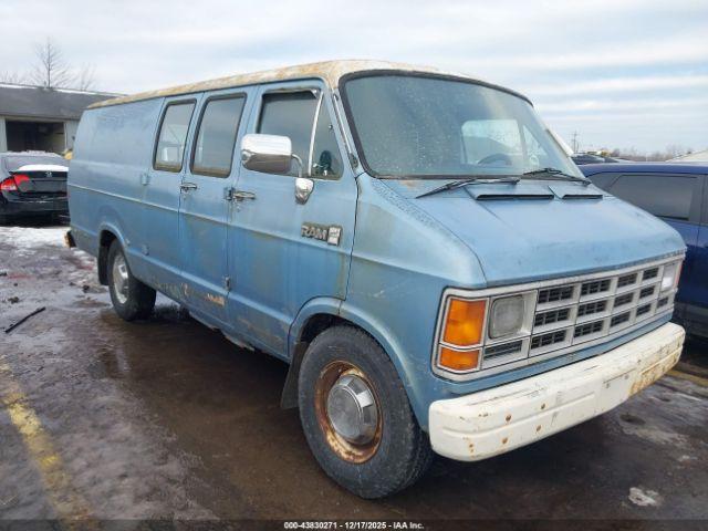  Salvage Dodge Ram Van