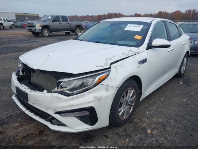 Kia Optima Lx Image 8