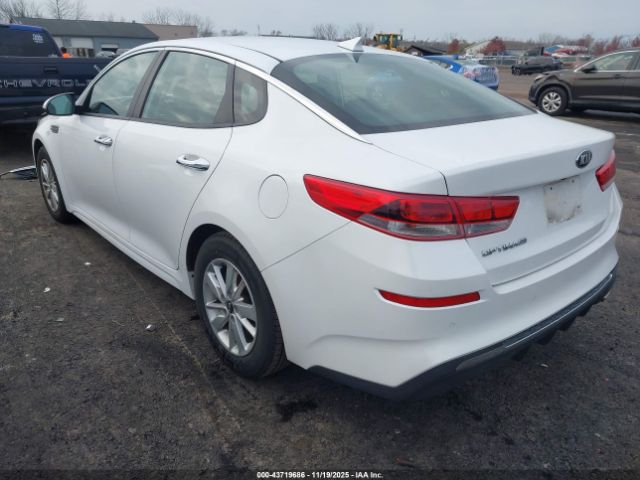 Kia Optima Lx Image 5