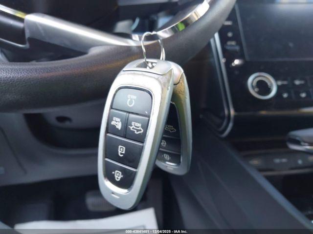 Hyundai SANTA CRUZ Sel Image 11