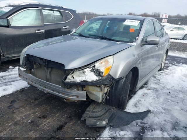 Subaru Legacy 2.5i Premium Image 8