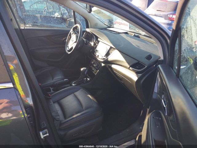 Buick Encore Essence Image 4