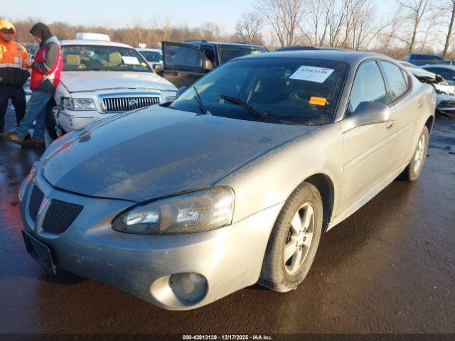 Pontiac Grand Prix Image 17