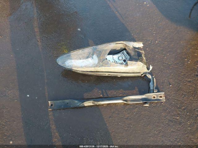 Pontiac Grand Prix Image 9