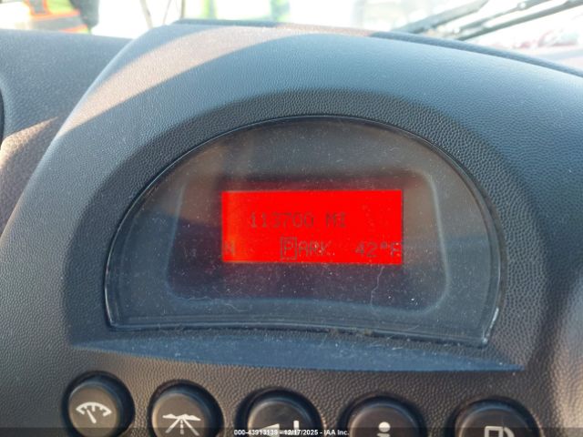 Pontiac Grand Prix Image 15