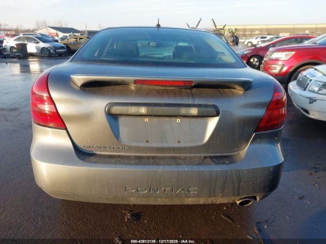 Pontiac Grand Prix Image 14