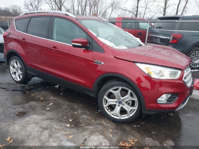 Ford Escape Titanium Image 1
