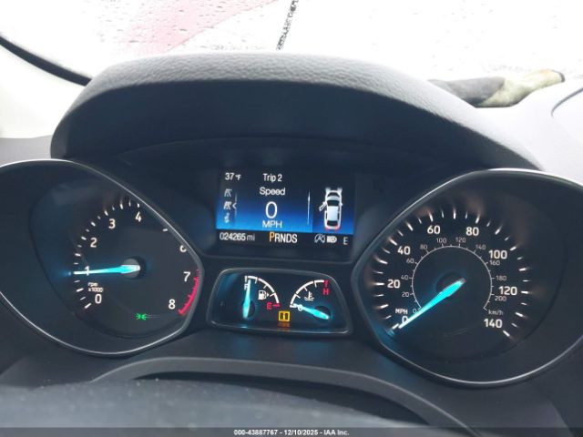 Ford Escape Titanium Image 2