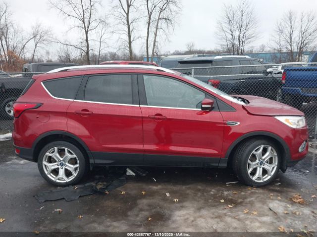 Ford Escape Titanium Image 8