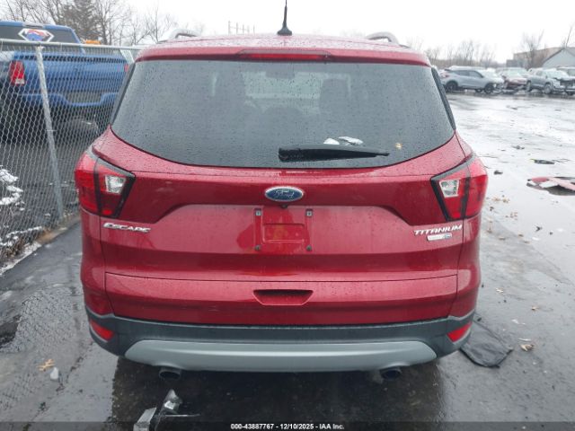 Ford Escape Titanium Image 5