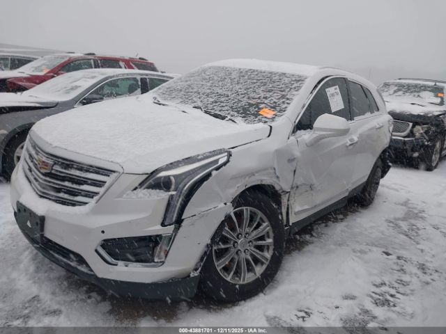Cadillac XT5 Luxury Image 3