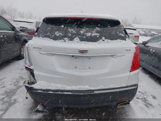 Cadillac XT5 Luxury Image 14