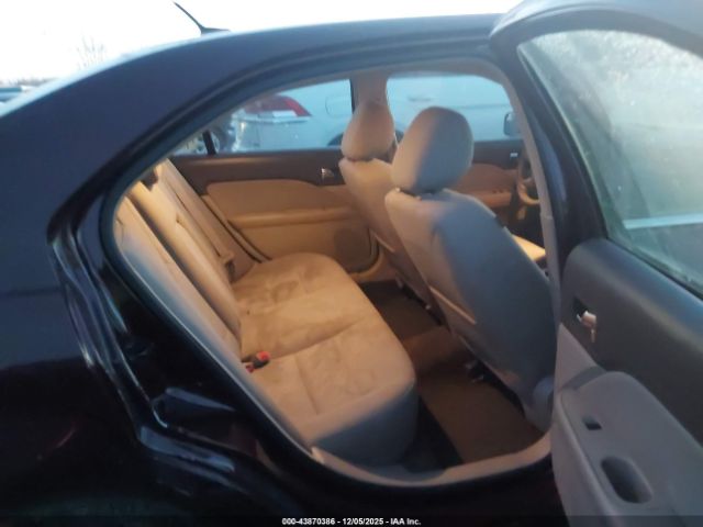 Ford Fusion Se Image 4