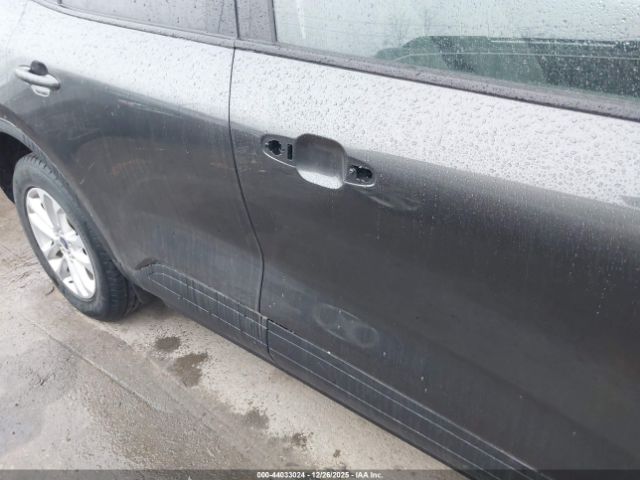 Ford Escape Se Image 7