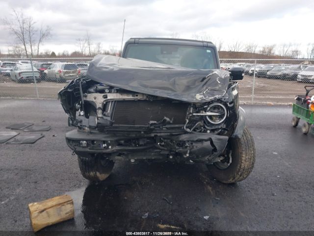 Ford Bronco Outer Banks Image 14