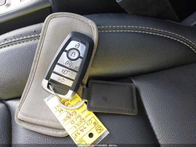 Ford Explorer Xlt Image 13