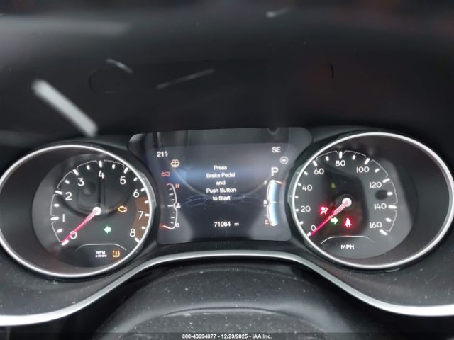 Jeep Compass Latitude 4x4 Image 5