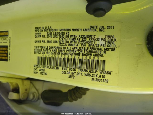 Mitsubishi Endeavor Image 5