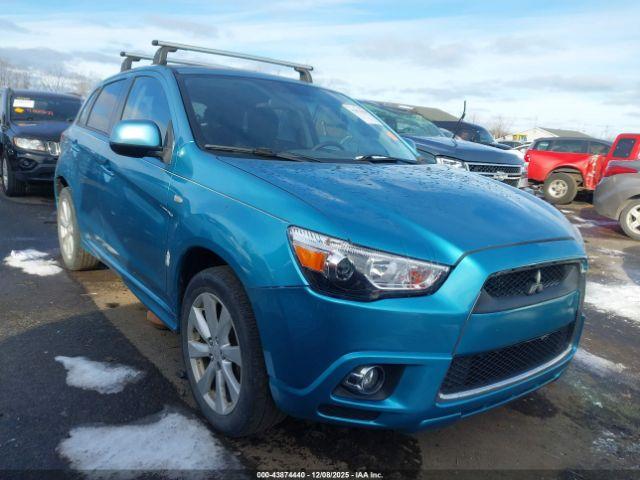  Salvage Mitsubishi Outlander