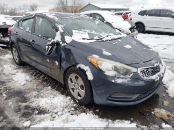  Salvage Kia Forte