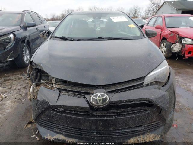 Toyota Corolla Le Image 11