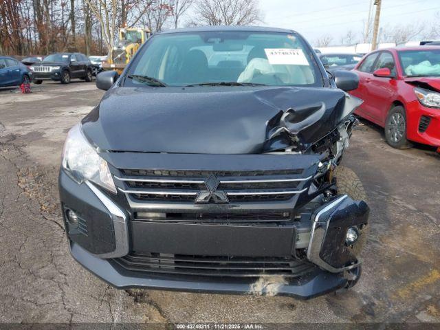 Mitsubishi Mirage Le Image 13