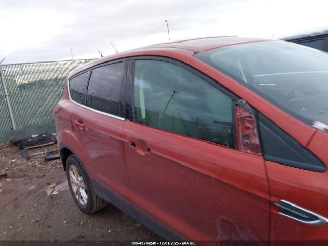 Ford Escape Se Image 4