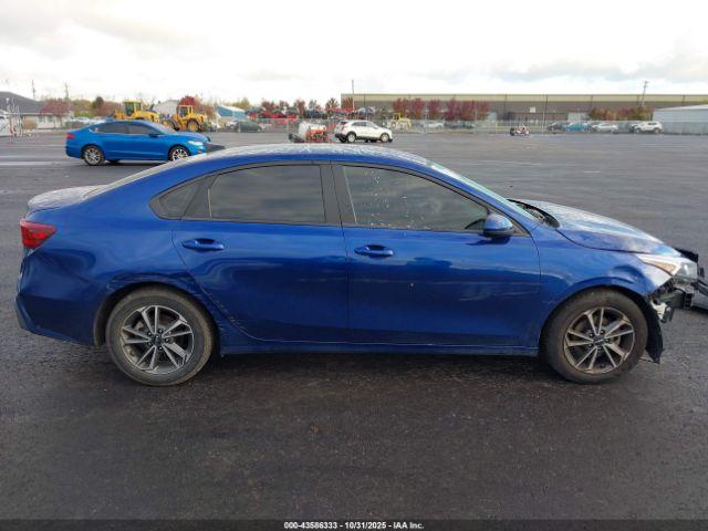 Kia Forte Lxs Image 12
