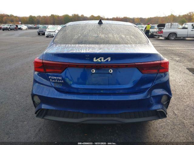 Kia Forte Lxs Image 13