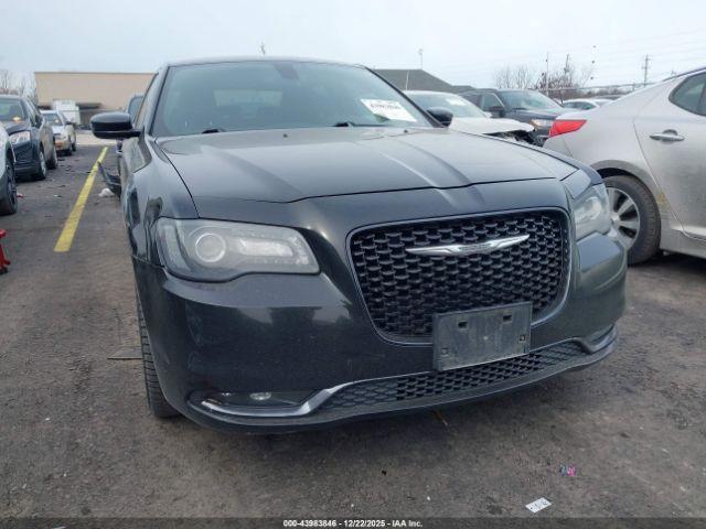  Salvage Chrysler 300