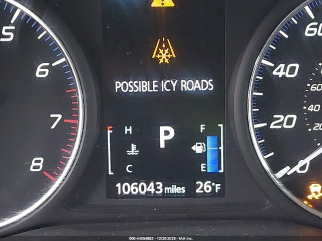 Mitsubishi Outlander Es Image 15