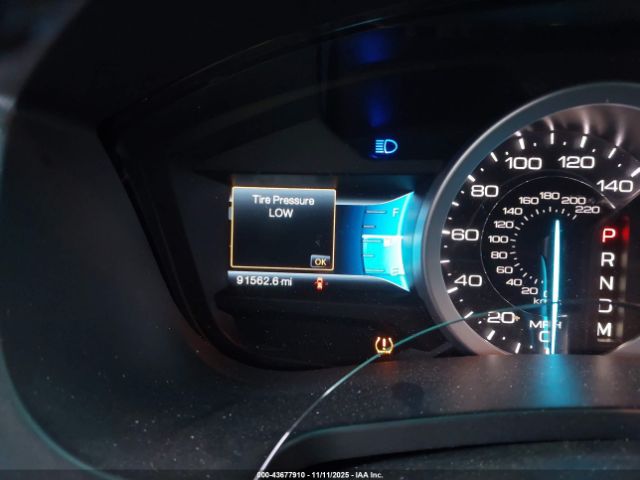 Ford Explorer Xlt Image 16