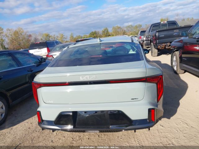 Kia K4 Gt-line Image 3